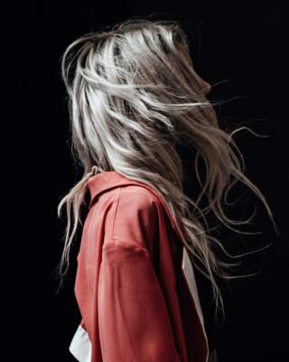 Zmień swoje włosy łamliwe w zdrowe i mocne!