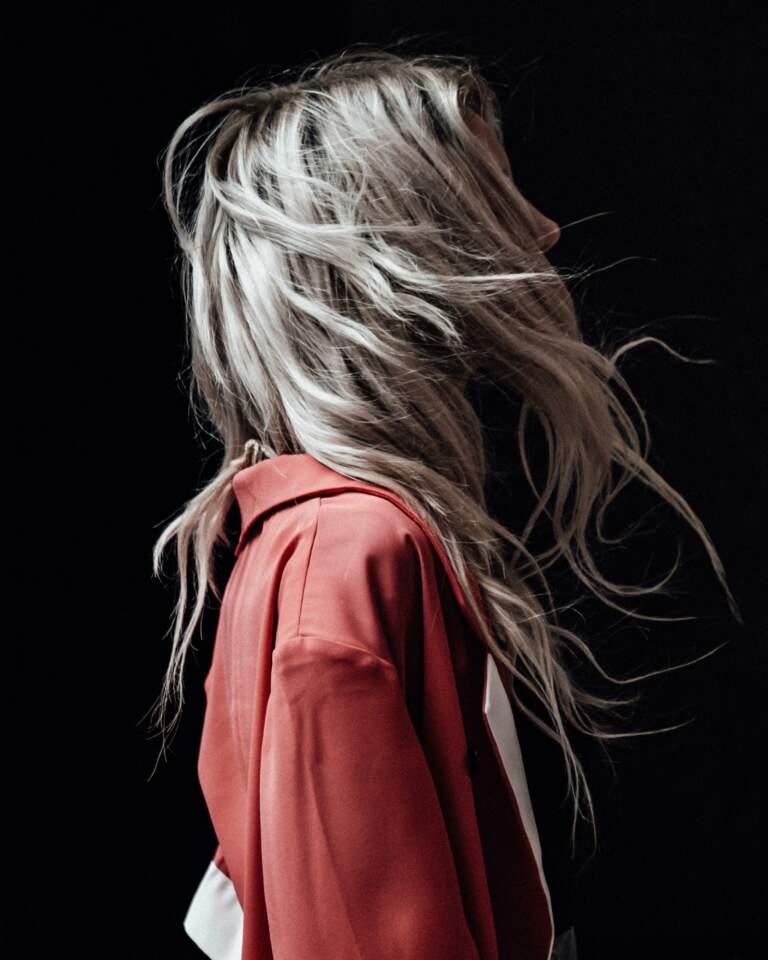 Zmień swoje włosy łamliwe w zdrowe i mocne!